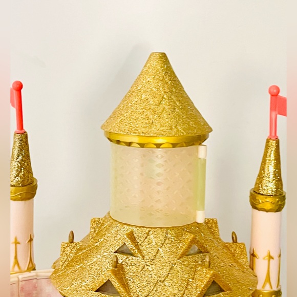 RARE The Little Mermaid - Prince Eric's Castle PlaySet - Picture 11 of 12